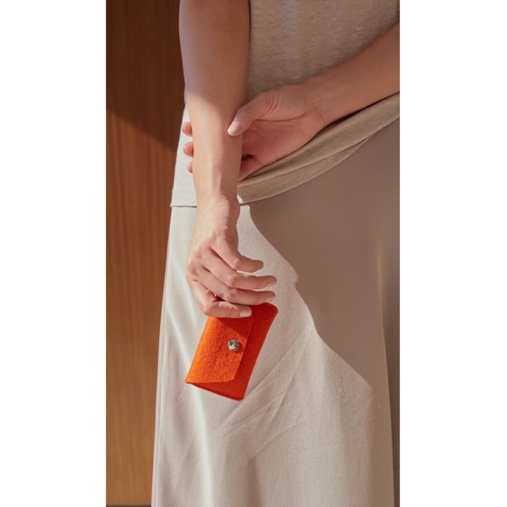 Anthropologie Graf & Lantz Card Case/Wallet. - Picture 7 of 8